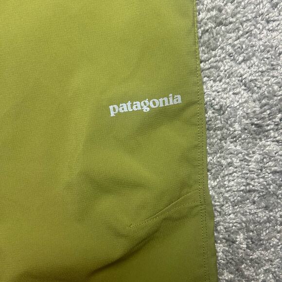 Patagonia Size Large Joggers Recycled Polyester Gorgeous Green - Picture 2 of 6
